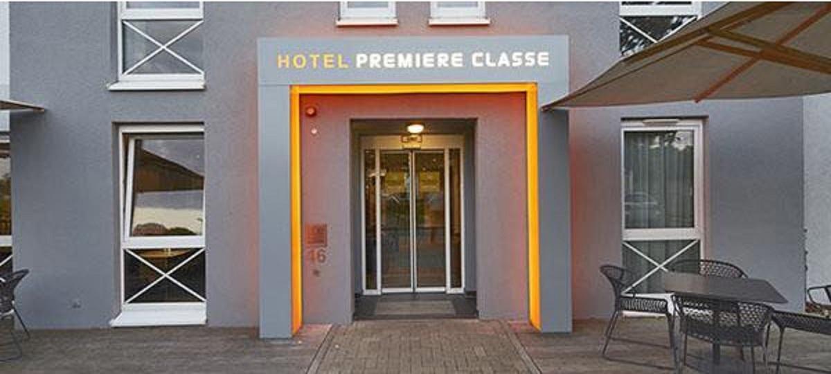 B&B Hotel Muenchen-Putzbrunn Buitenkant foto