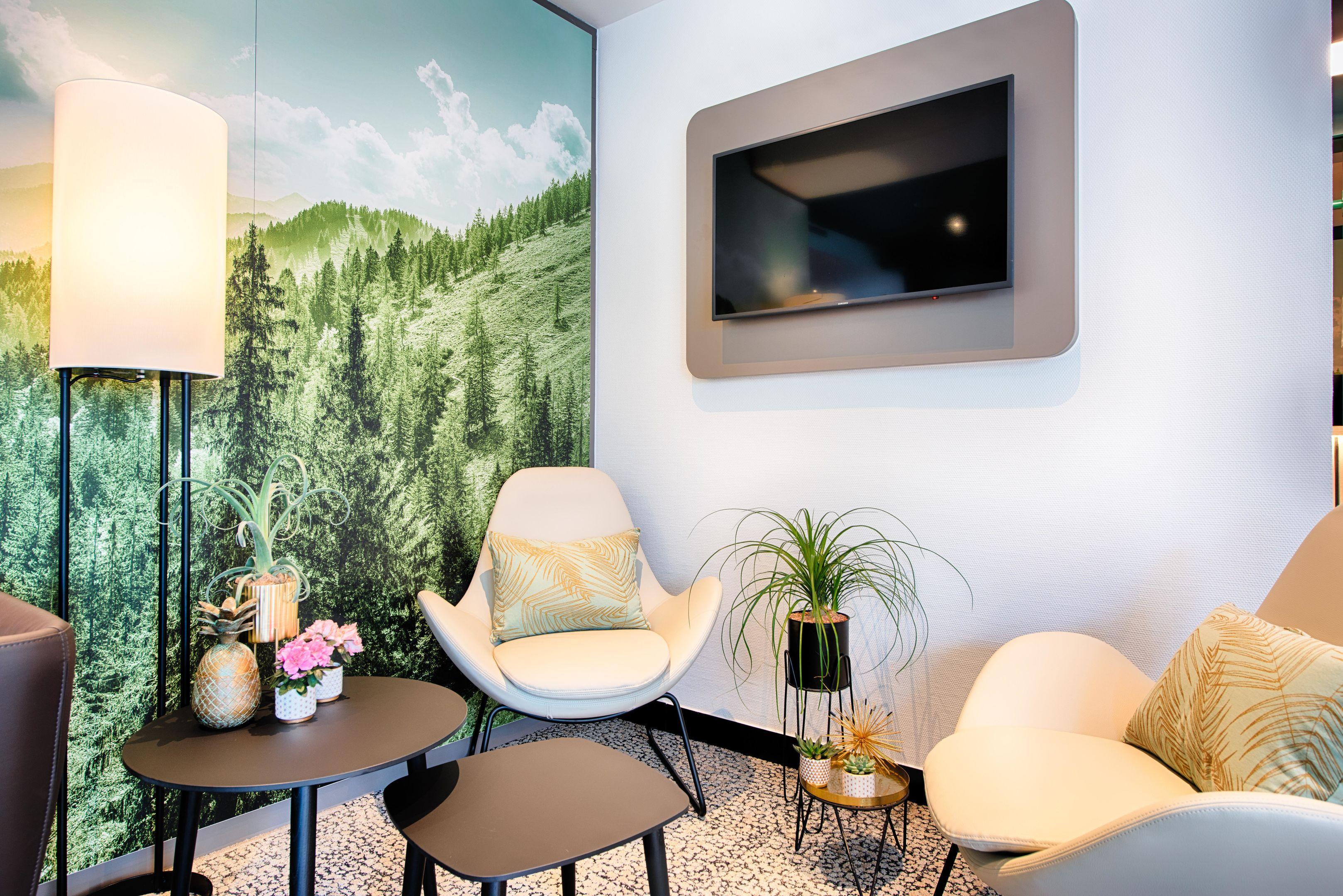 B&B Hotel Muenchen-Putzbrunn Buitenkant foto