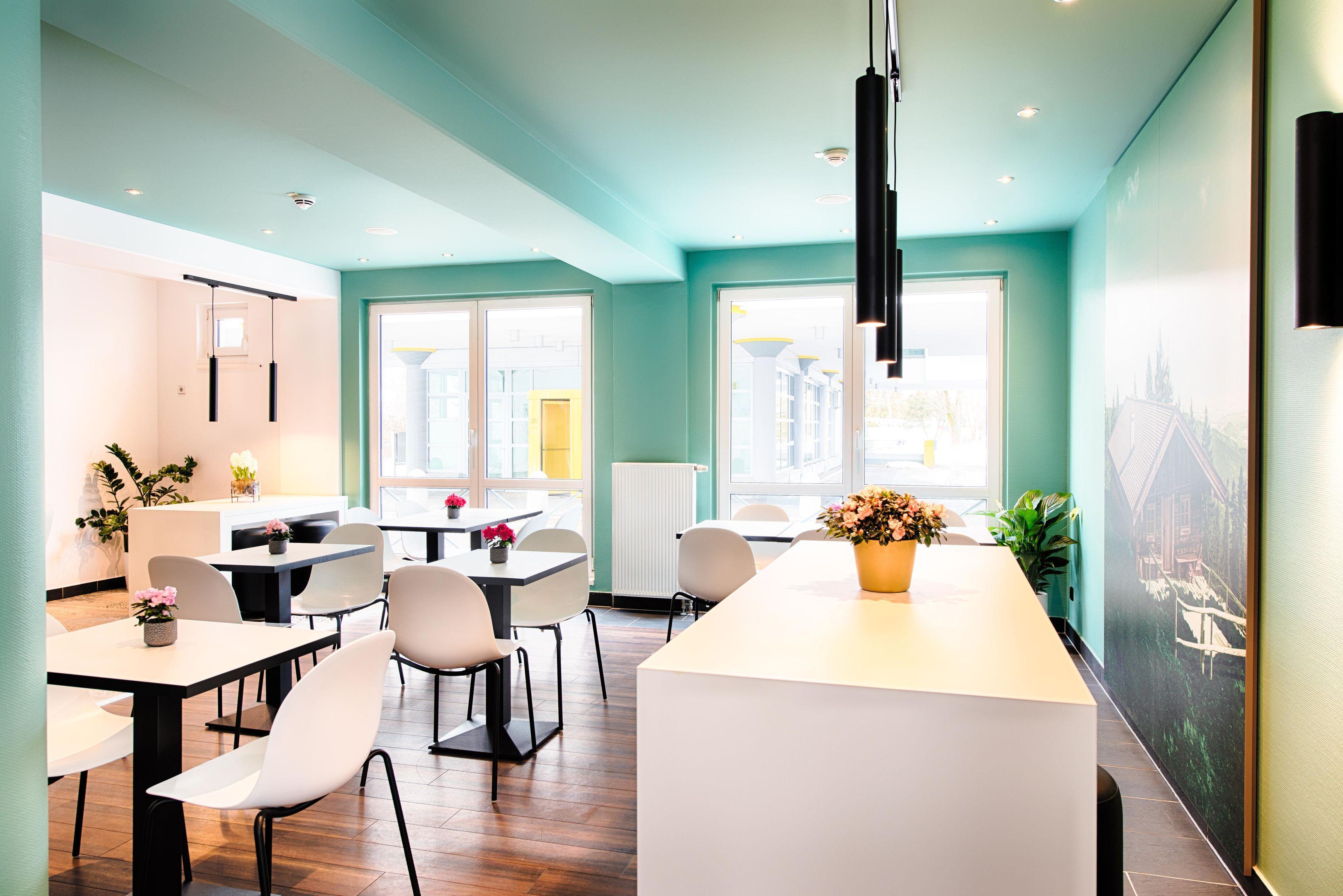 B&B Hotel Muenchen-Putzbrunn Buitenkant foto