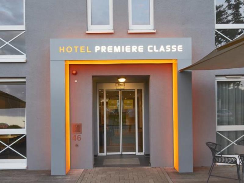 B&B Hotel Muenchen-Putzbrunn Buitenkant foto